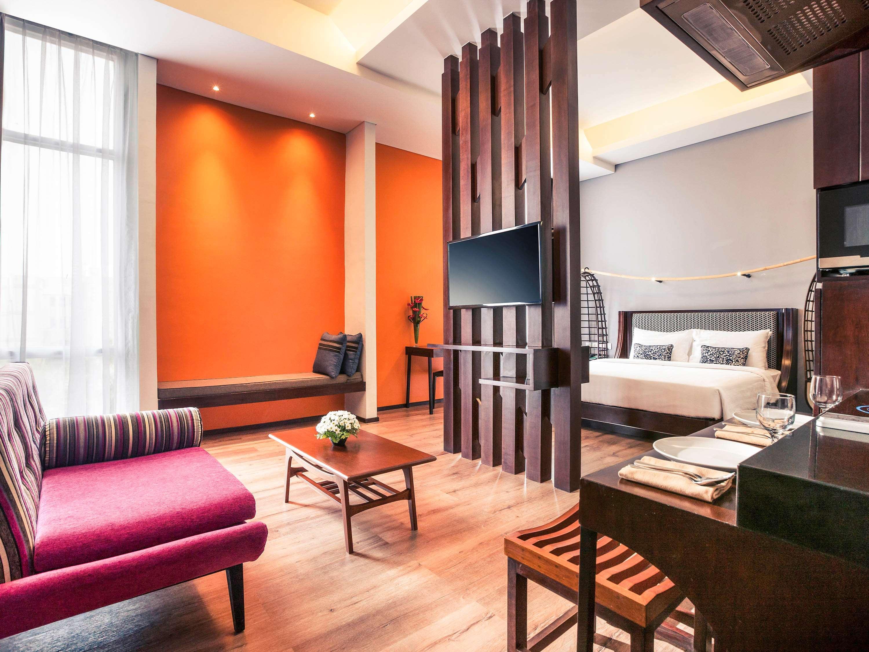 Mercure Surabaya Luaran gambar