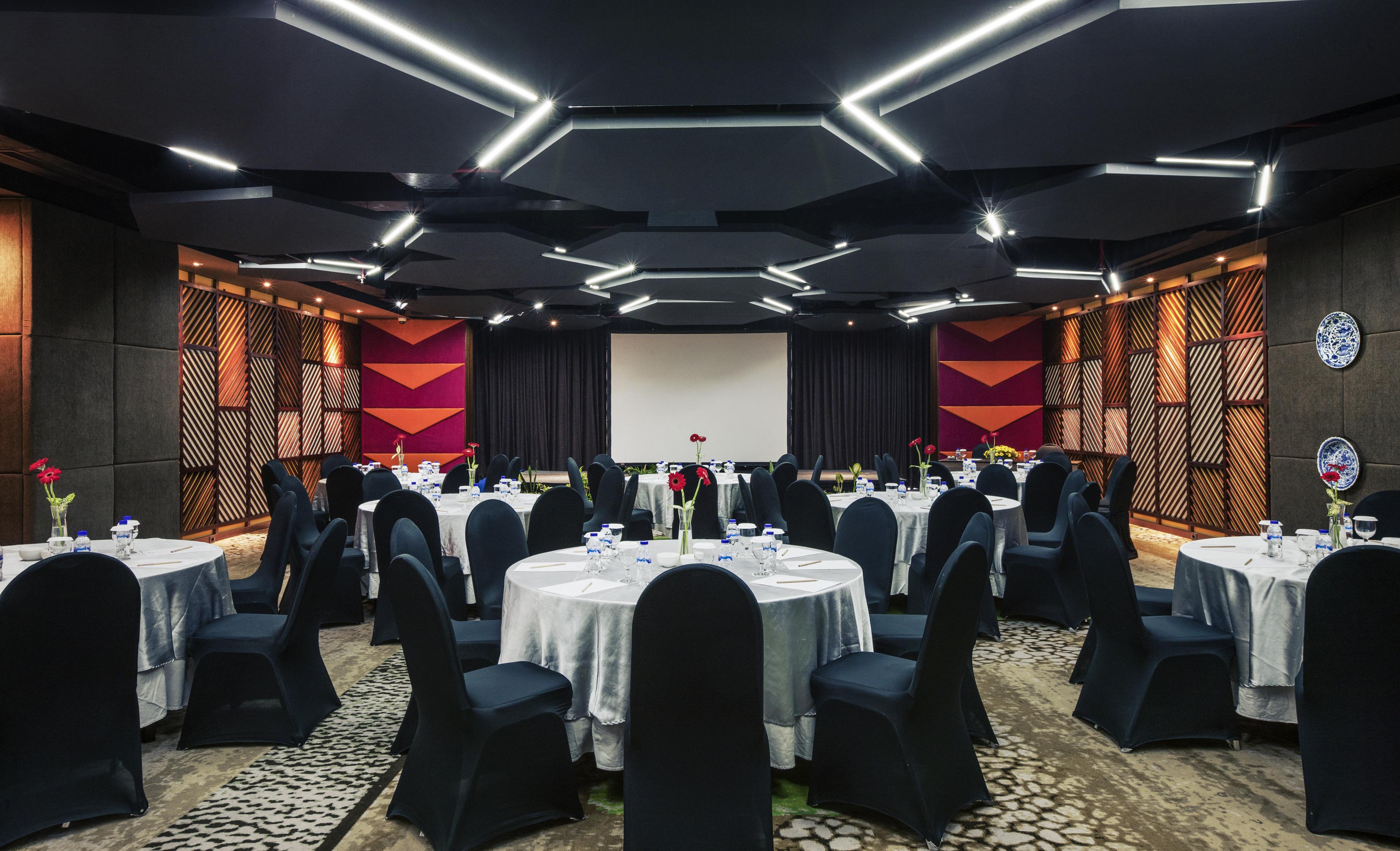 Mercure Surabaya Luaran gambar