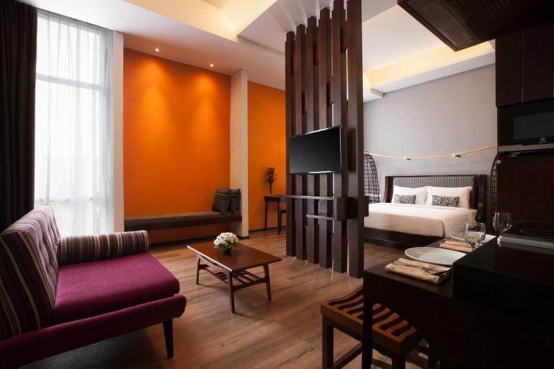 Mercure Surabaya Luaran gambar